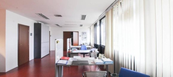 Escritório de 5 divisões em Gussago, Italy N.º 91489 17