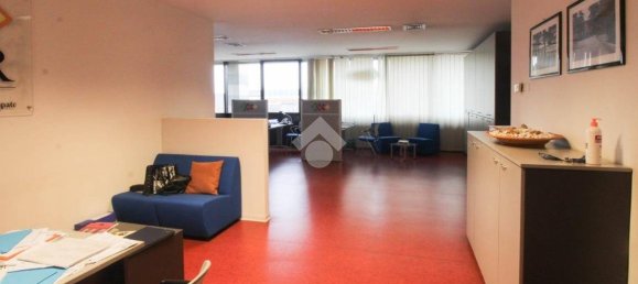 Escritório de 5 divisões em Gussago, Italy N.º 91489 13