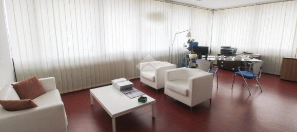 Escritório de 5 divisões em Gussago, Italy N.º 91489 21