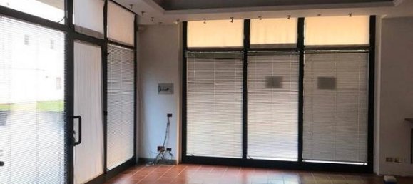 Imóvel comercial de 2 divisões em Pedrengo, Italy N.º 257341 5