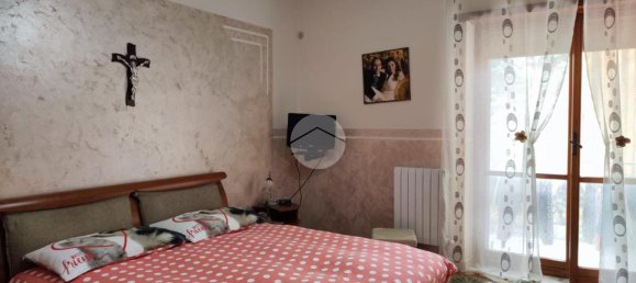 3 rooms Apartment in Melito di Napoli, Italy No. 162752 7