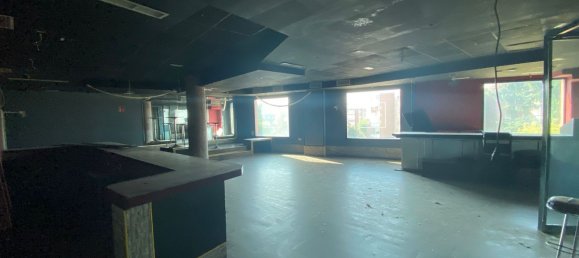 Gewerbliche Immobilie in Alcobendas, Spain 150m², Nr. 167966 7