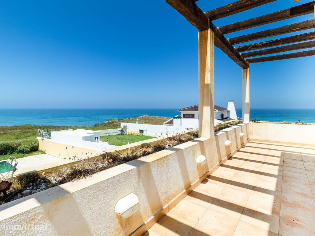 Casa de 3 dormitorios en Torres Vedras, Portugal No. 299883