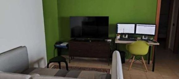 3 rooms Apartment in Crotone, Italy No. 36173 5