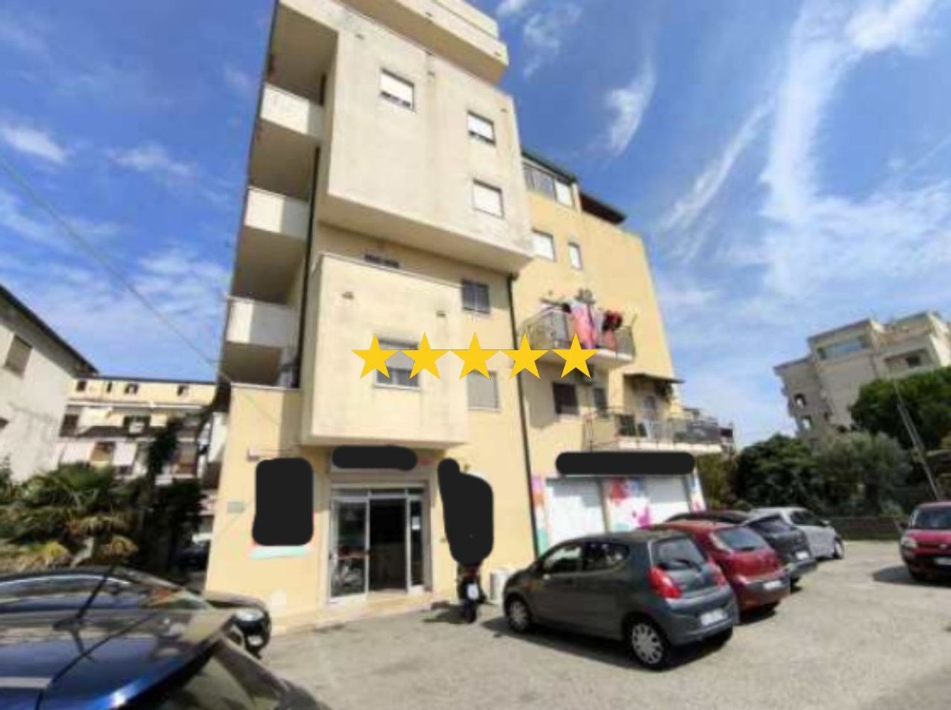 3 rooms Apartment in Crotone, Italy No. 36173