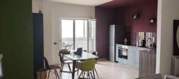 3 rooms Apartment in Crotone, Italy No. 36173 6