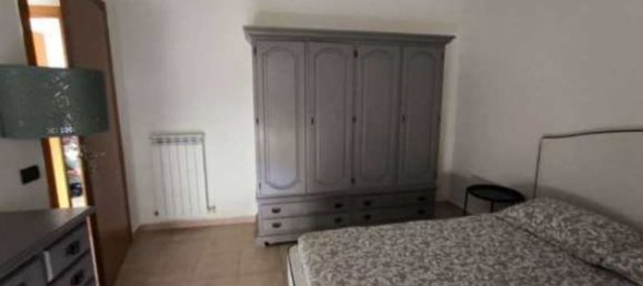 3 rooms Apartment in Crotone, Italy No. 36173 15
