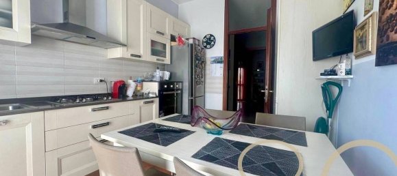 2 Schlafzimmer Wohnung in Rozzano, Italy, Nr. 318035 13