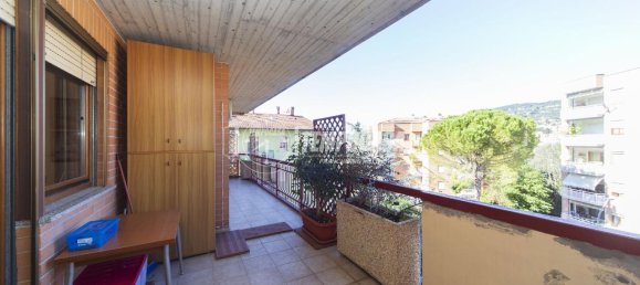 Apartamento de 3 divisões em Corciano, Italy N.º 14582 16