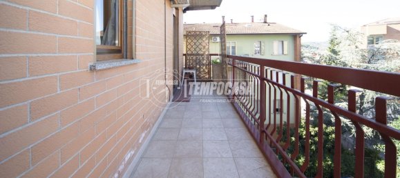 Apartamento de 3 divisões em Corciano, Italy N.º 14582 17