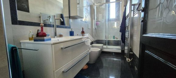 3 bedrooms Apartment in Milan, Italy No. 374042 15