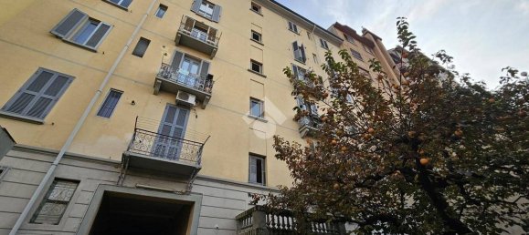 3 bedrooms Apartment in Milan, Italy No. 374042 2