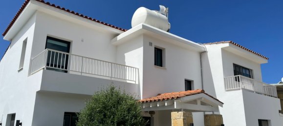 4 Schlafzimmer Villa in Tala, Cyprus, Nr. 4253 2