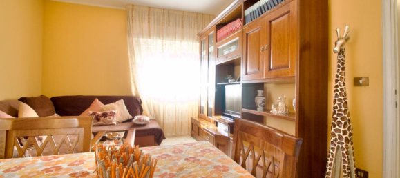 Apartamento de 3 habitaciónes en Reggio Emilia, Italy No. 2282 9