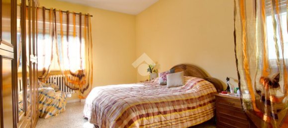 Apartamento de 3 habitaciónes en Reggio Emilia, Italy No. 2282 26