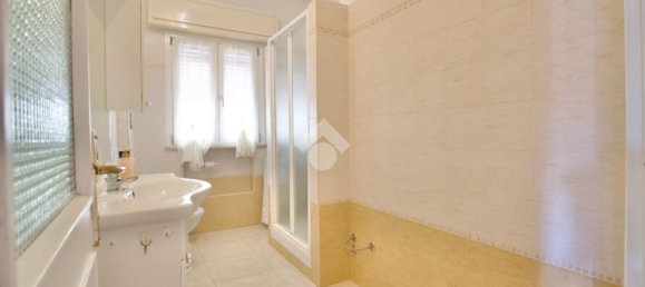 Apartamento de 3 habitaciónes en Reggio Emilia, Italy No. 2282 30