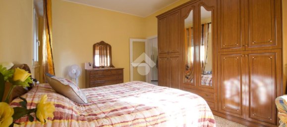 Apartamento de 3 habitaciónes en Reggio Emilia, Italy No. 2282 38