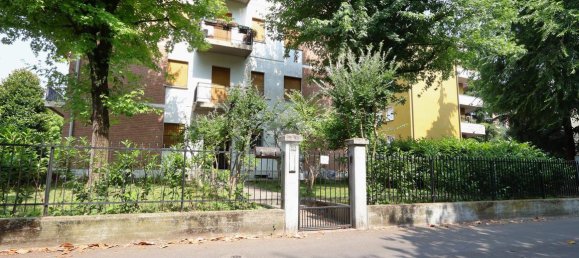 Apartamento de 3 habitaciónes en Reggio Emilia, Italy No. 2282 43