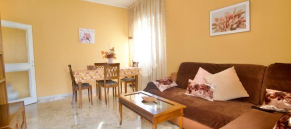 Apartamento de 3 habitaciónes en Reggio Emilia, Italy No. 2282 6