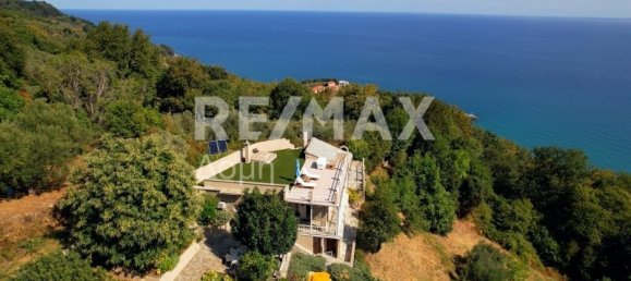 1 bedroom Villa in Magnesia, Greece No. 897 8
