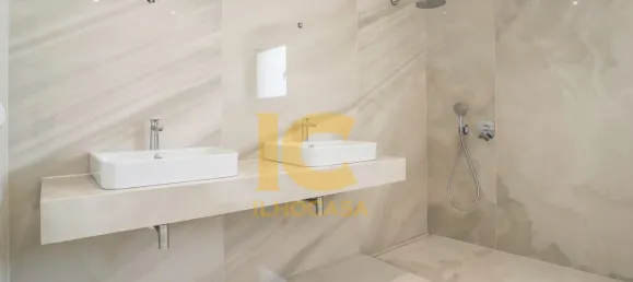 3 غرف نوم منزل في Funchal, Portugal رقم 94304 10