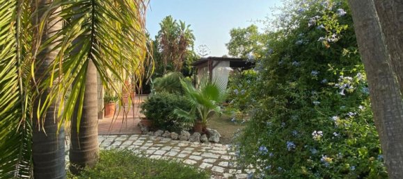 6 bedrooms House in Taranto, Italy No. 342653 16