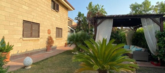 6 bedrooms House in Taranto, Italy No. 342653 14