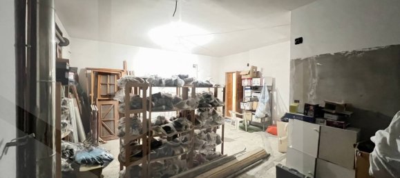 Apartamento de 4 divisões em Cerignola, Italy N.º 27992 11