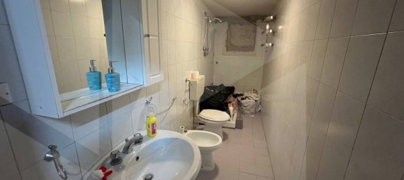 Apartamento de 4 divisões em Cerignola, Italy N.º 27992 9