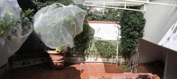 6 rooms Apartment in Carrara, Italy No. 51209 12