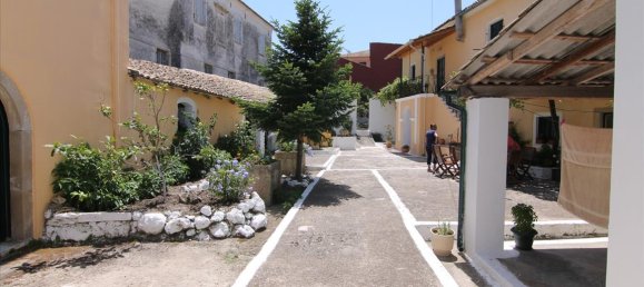 5 غرف نوم عقار تجاري في Corfu, Greece رقم 5590 3