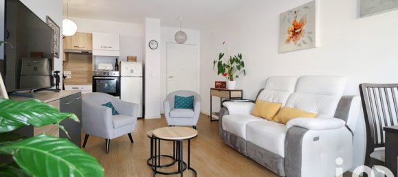 Квартира с 2 спальнями в Сент-Этьен, Франция № 348641 5