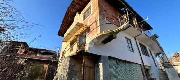 4 rooms House in Castellamonte, Italy No. 68844 19