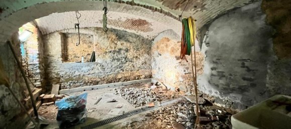 4 rooms House in Castellamonte, Italy No. 68844 21