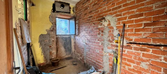 4 rooms House in Castellamonte, Italy No. 68844 18