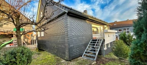 Дом с 6 комнатами в Зиген-Виттгенштайн, Германия № 123880 3