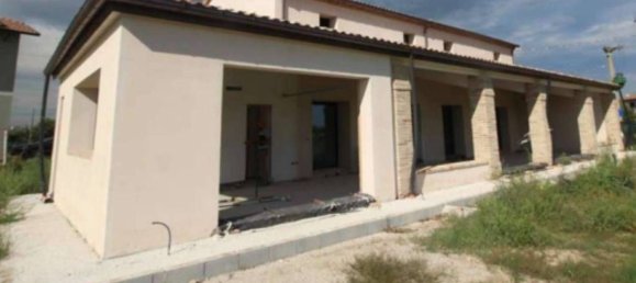 3 rooms Apartment in Longiano, Italy No. 269359 6