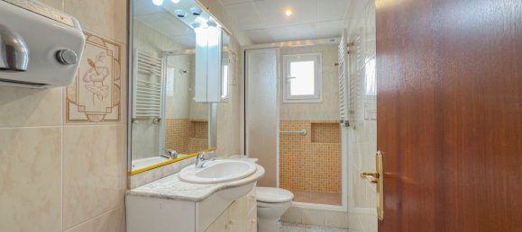 3 Schlafzimmer Wohnung in Santa Perpetua De Mogoda, Spain, Nr. 141315 22