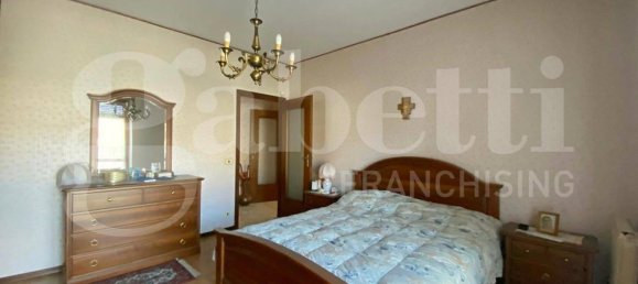 2 bedrooms Apartment in Bra, Italy No. 266406 11