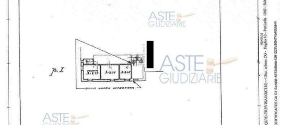 5-salle Appartement à Cocquio-Trevisago, Italy No. 187523 99