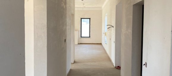 6 bedrooms House in Sabunchu, Azerbaijan No. 1142 2