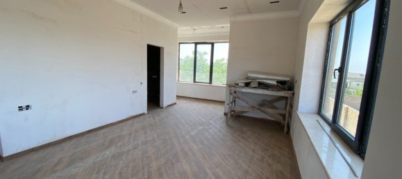 6 bedrooms House in Sabunchu, Azerbaijan No. 1142 12