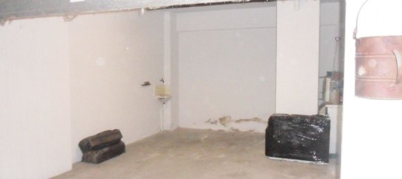 25m² Garage in Florence, Italy No. 166423 2