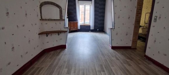 3 bedrooms House in Joudreville, France No. 59267 2