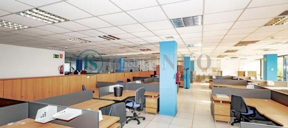 2176m² Office in Las Rozas de Madrid, Spain No. 63390 11