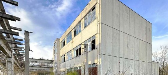 Commercial property in Salzlandkreis, Germany No. 285908 3