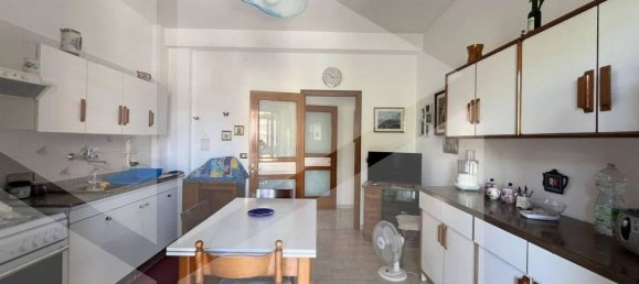 4-Zimmer Wohnung in Bari, Italy, Nr. 34577 17