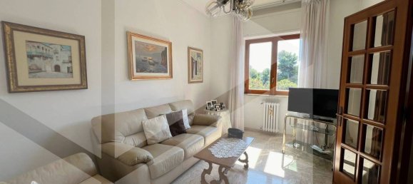 4-Zimmer Wohnung in Bari, Italy, Nr. 34577 7