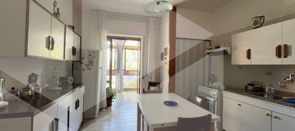 4-Zimmer Wohnung in Bari, Italy, Nr. 34577 15