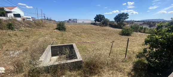 Terrain à Setubal, Portugal 1175m² No. 77831 9